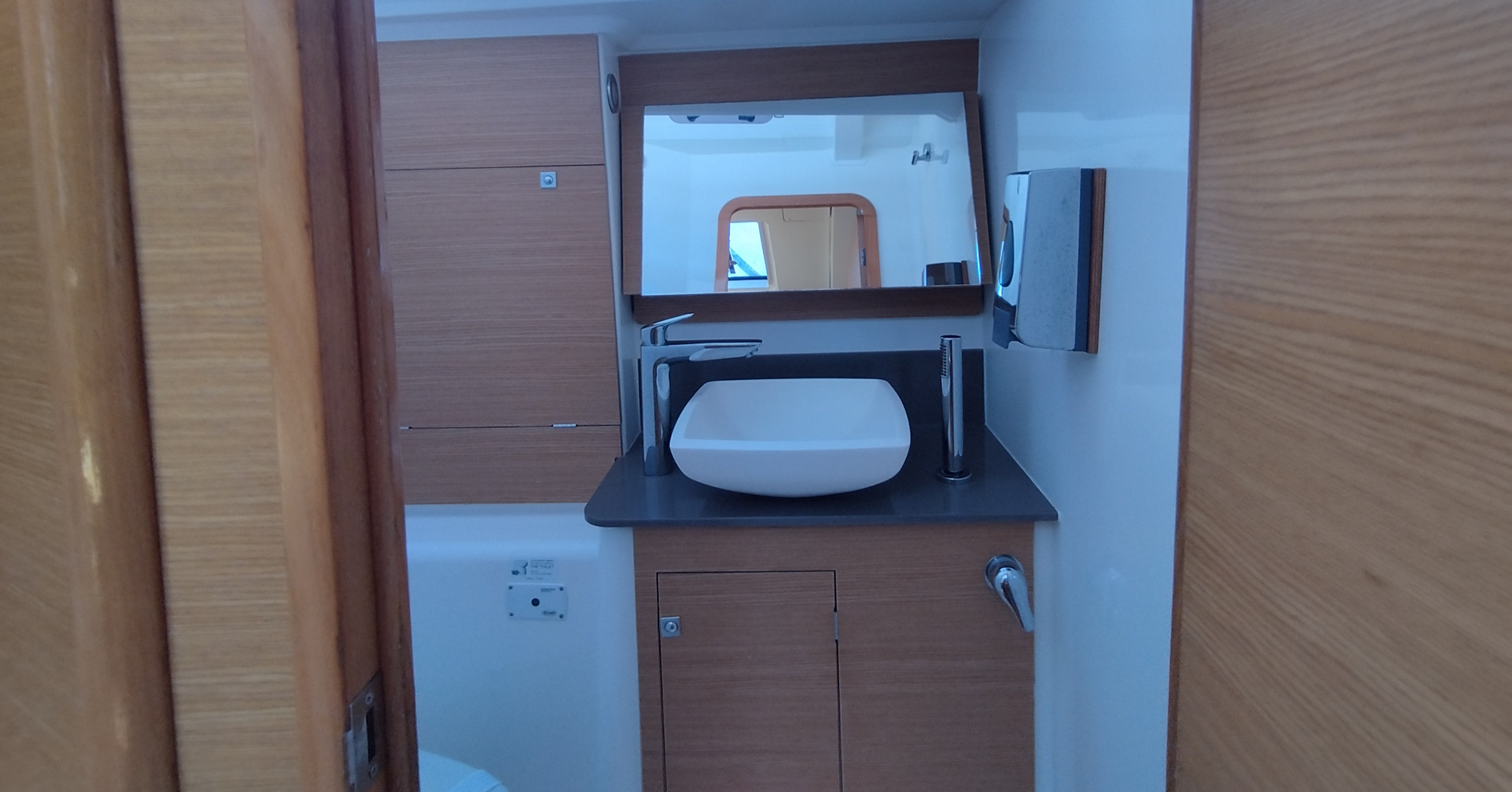 Dufour 460 GL - 5 cab. — photo 19