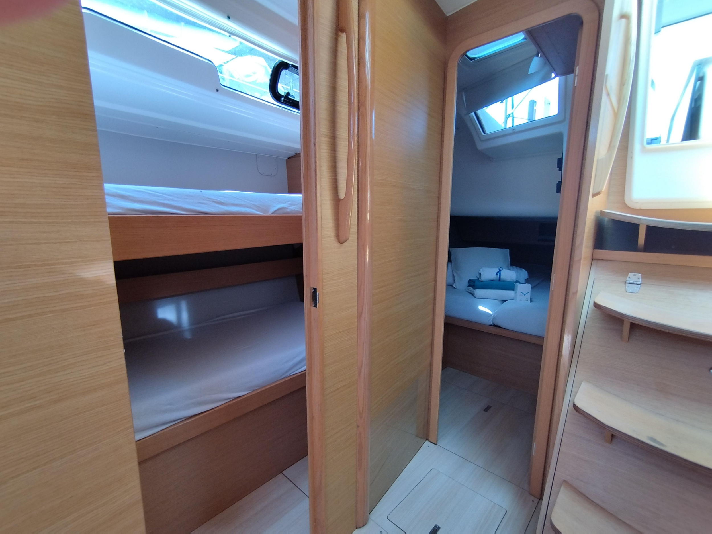 Dufour 430 — photo 19