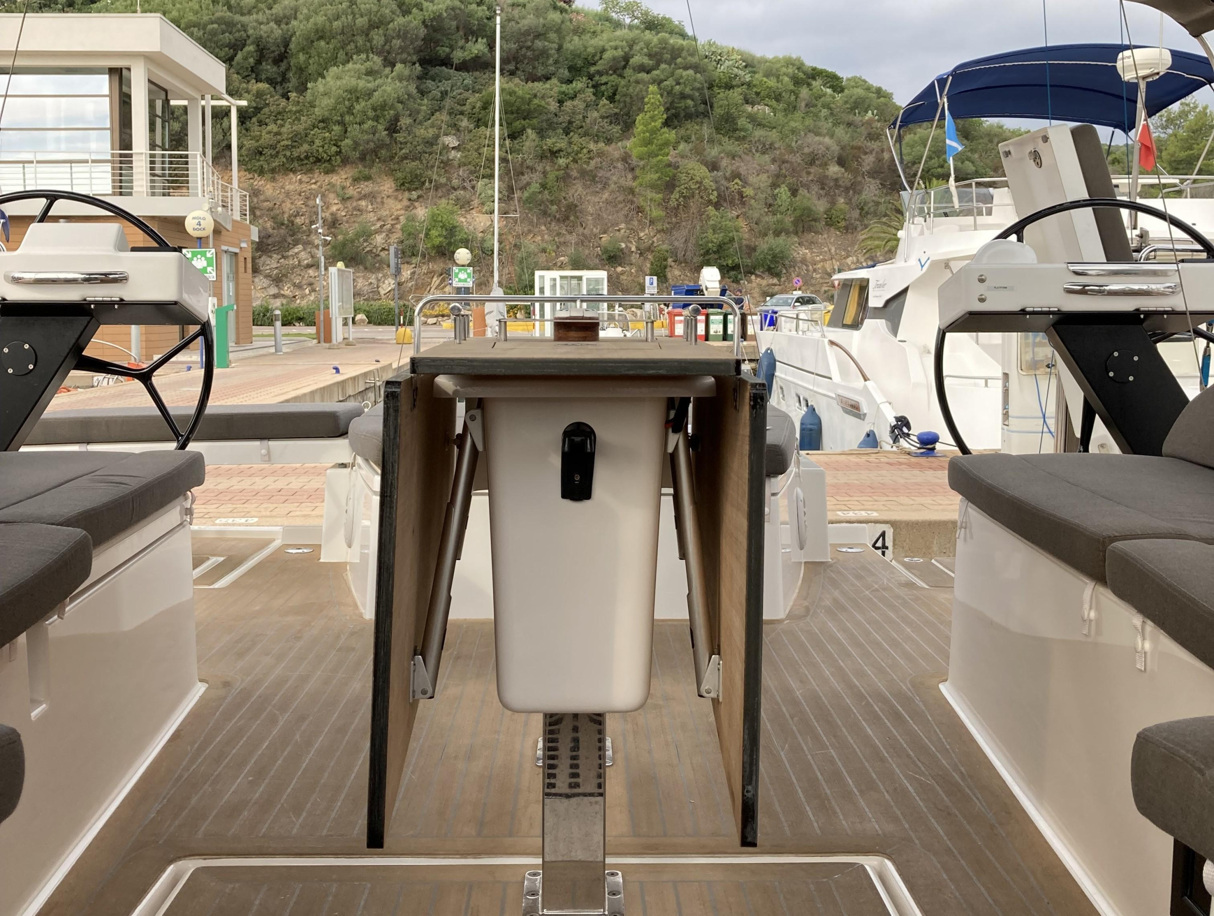 Dufour 530 — photo 10
