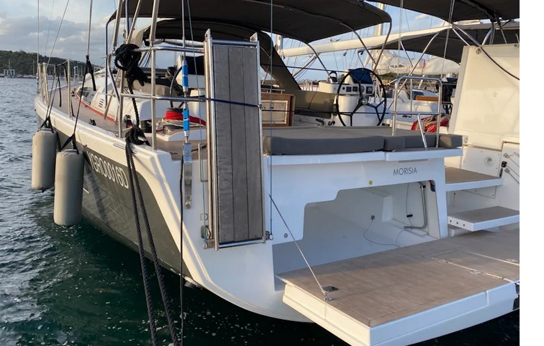 Dufour 56 Exclusive - 4 + 1 cab. — photo 3