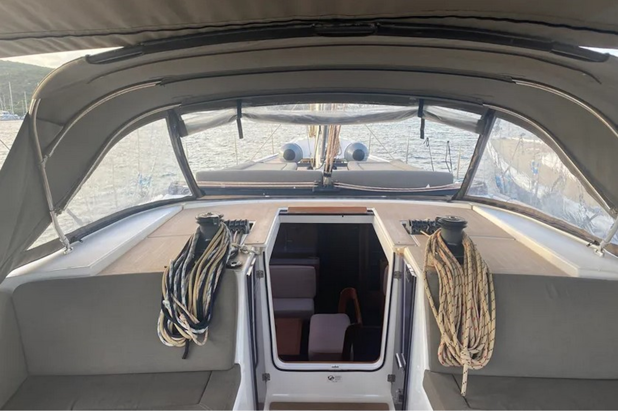 Dufour 56 Exclusive - 4 + 1 cab. — photo 8