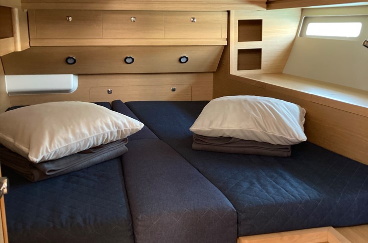 Dufour 56 Exclusive - 5 + 1 cab. — photo 21