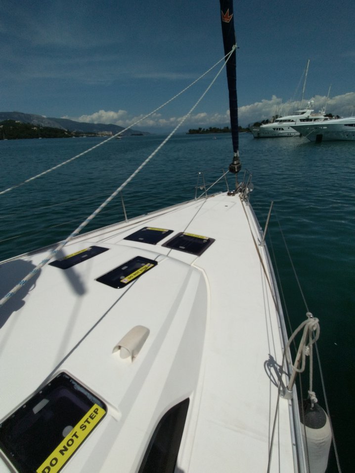 Bavaria 51 Cruiser — photo 7