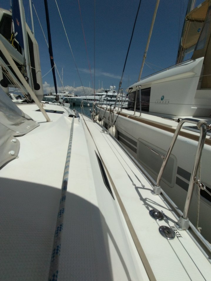 Bavaria 51 Cruiser — photo 23