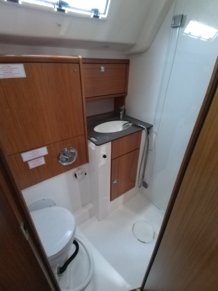 Bavaria 51 Cruiser — photo 39