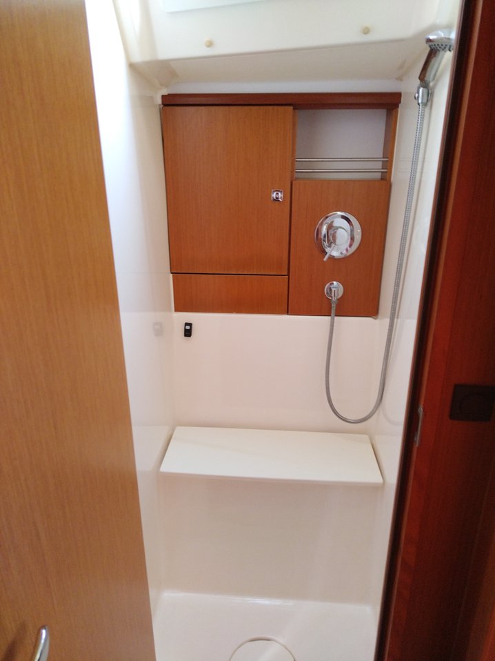 Bavaria Cruiser 46 - 4 cab. — photo 37