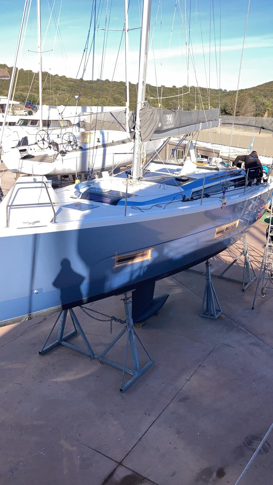 Dufour 390 — photo 9