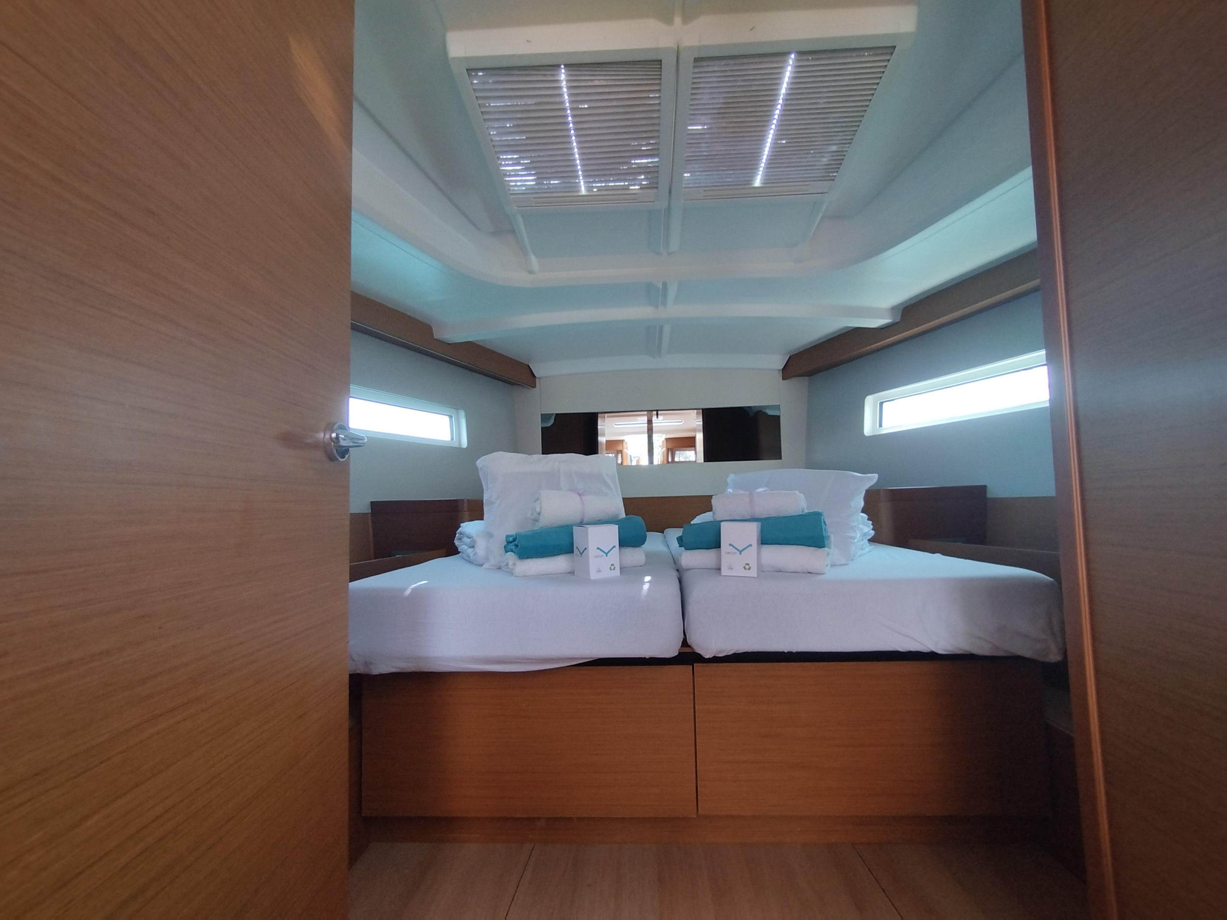 Dufour 390 — photo 3