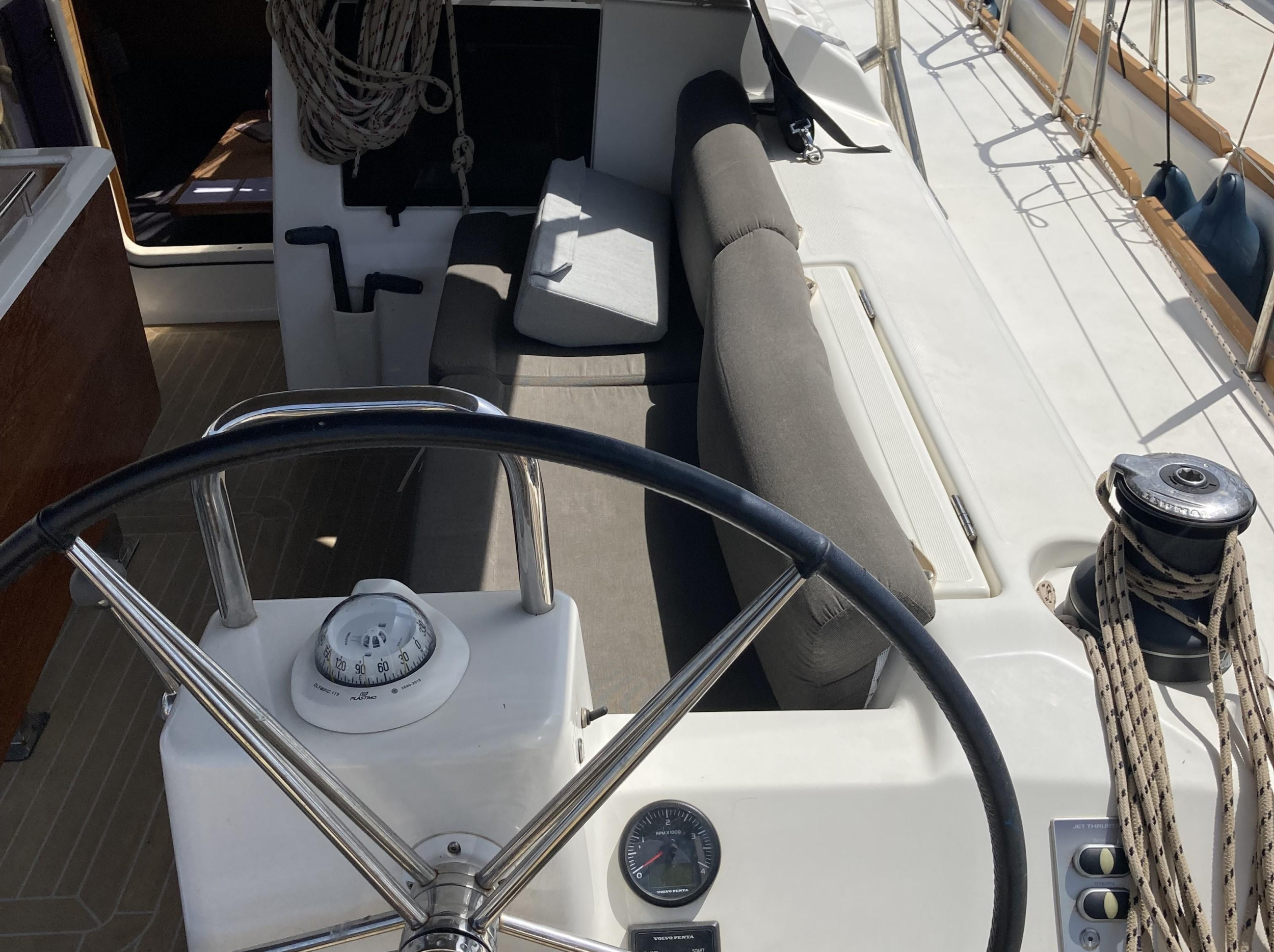 Dufour 460 GL - 5 cab. — photo 9