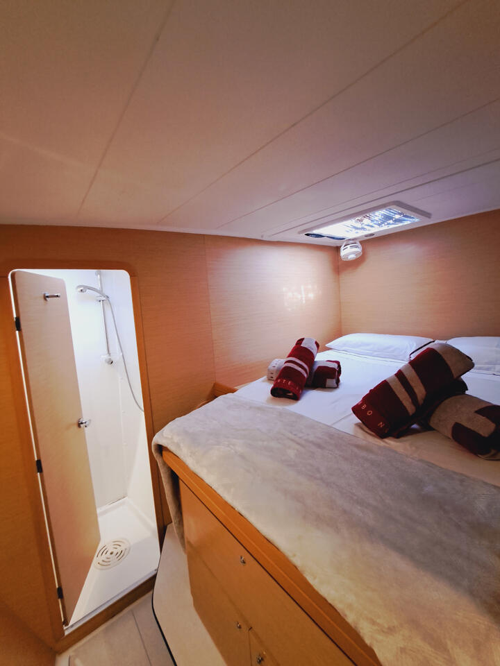 Lagoon 421 - 4 + 2 cab. — photo 14