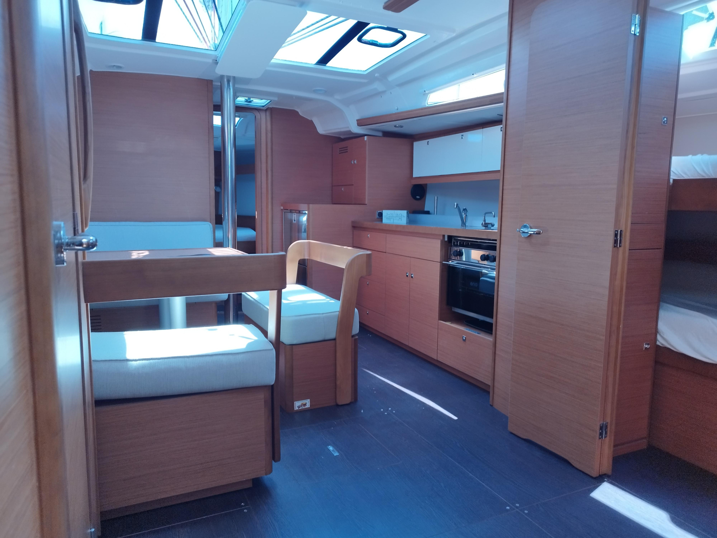 Dufour 430 — photo 10