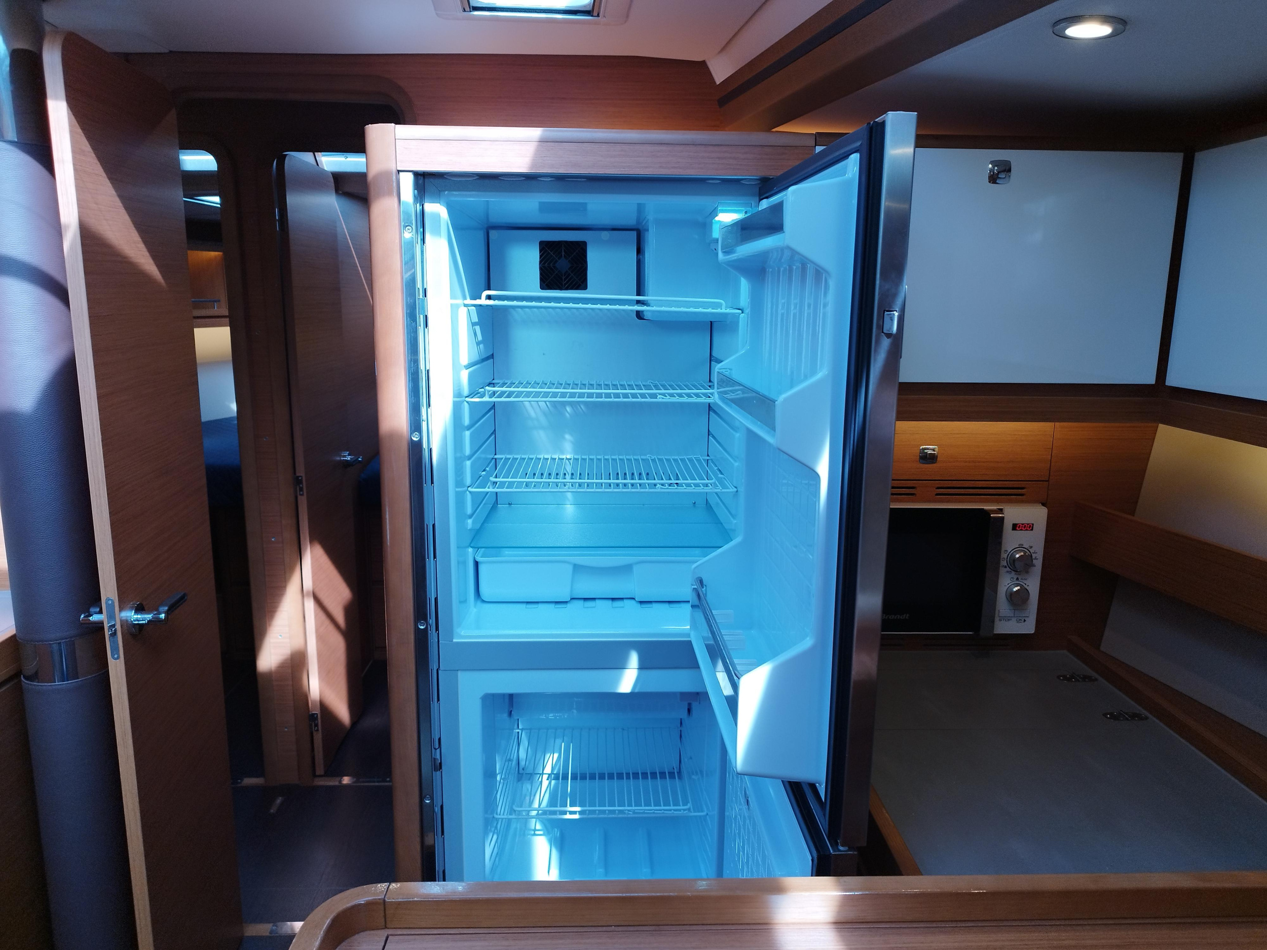 Dufour 56 Exclusive - 5 + 1 cab. — photo 18