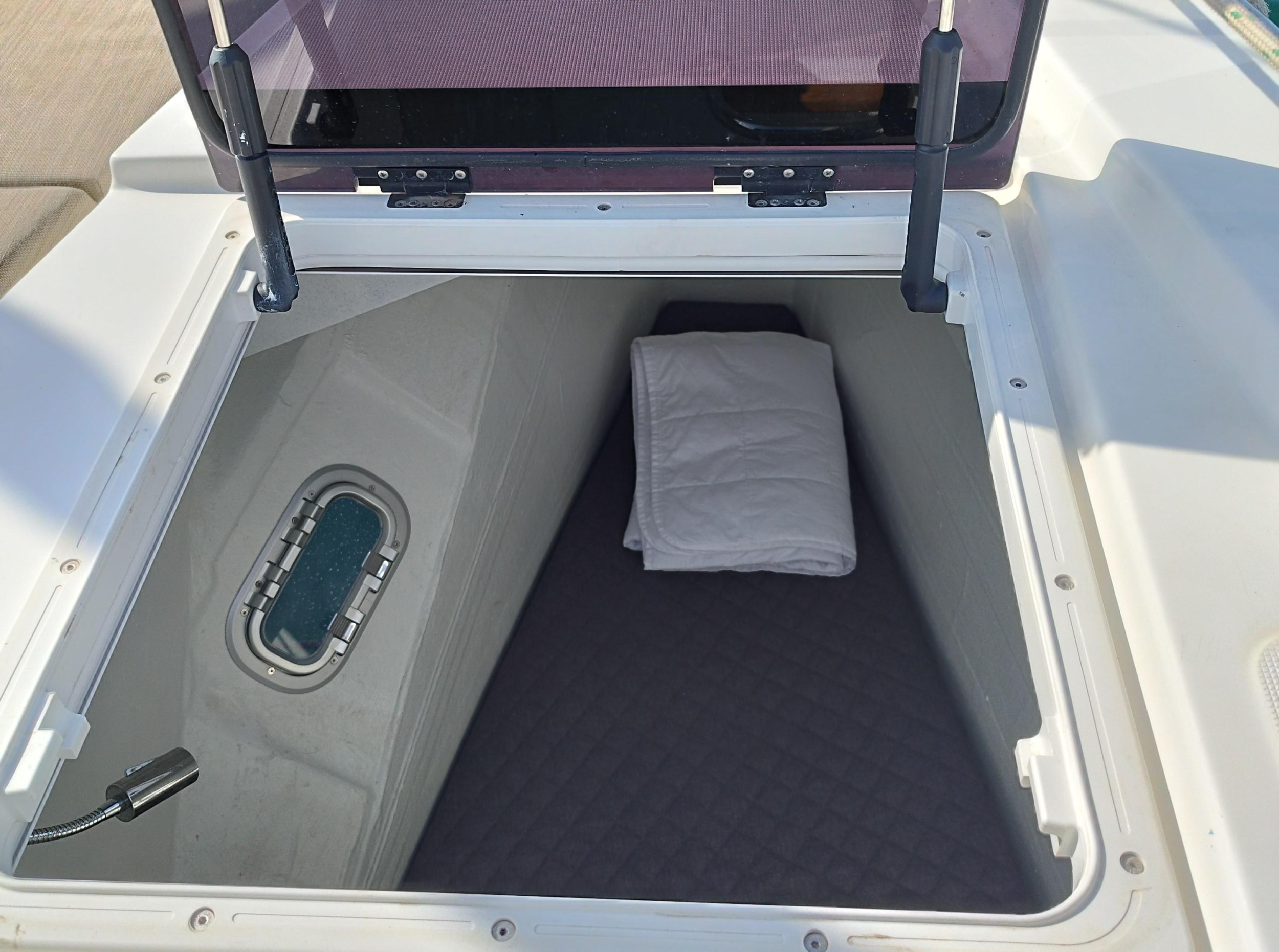 Bali 4.8 - 6 + 1 cab. — photo 27