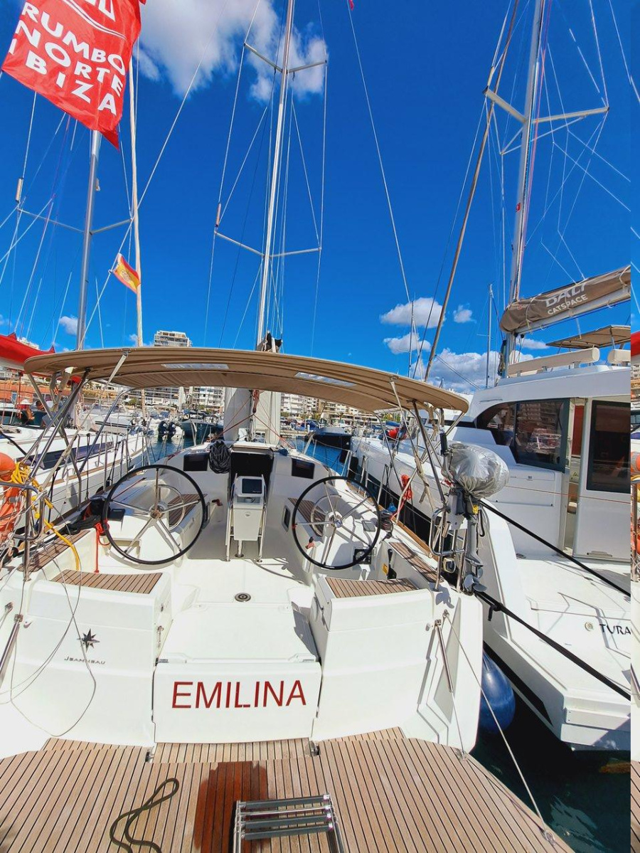 Emilina - 0