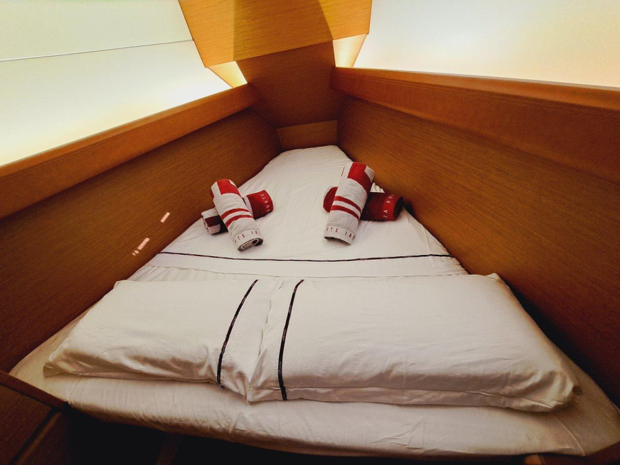 Sun Odyssey 389 — photo 13