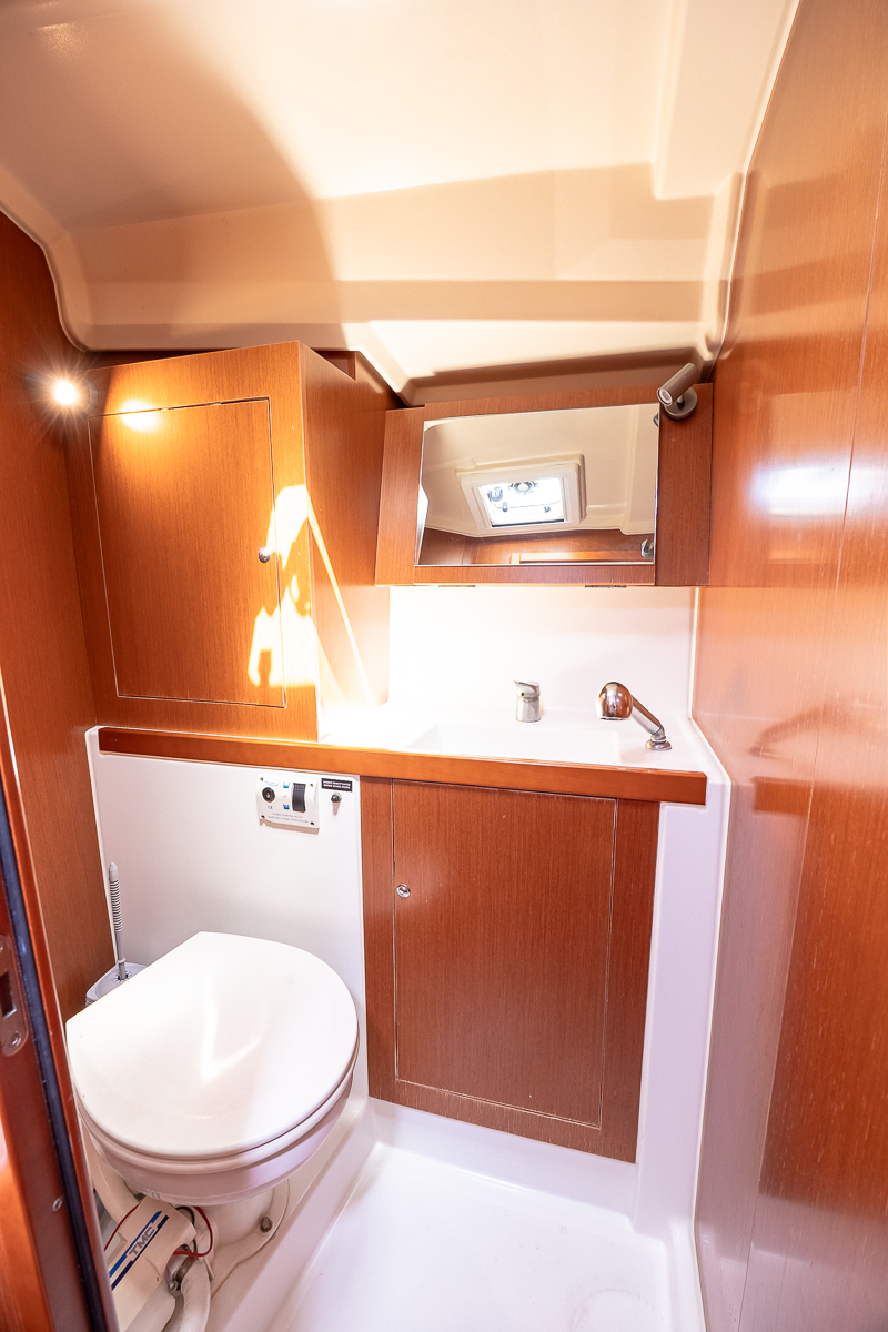 Oceanis 41.1 — photo 16
