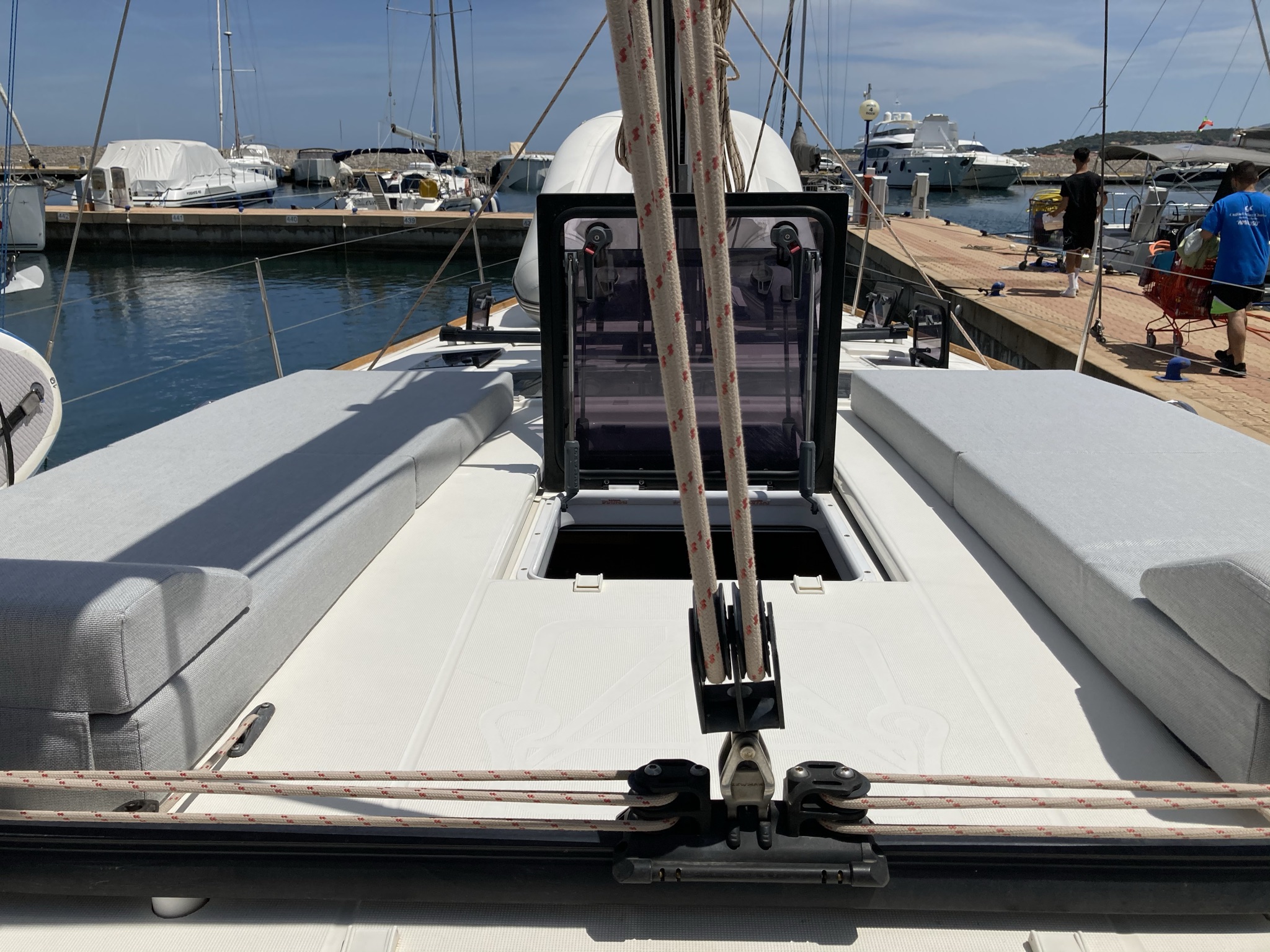 Dufour 520 GL — photo 13