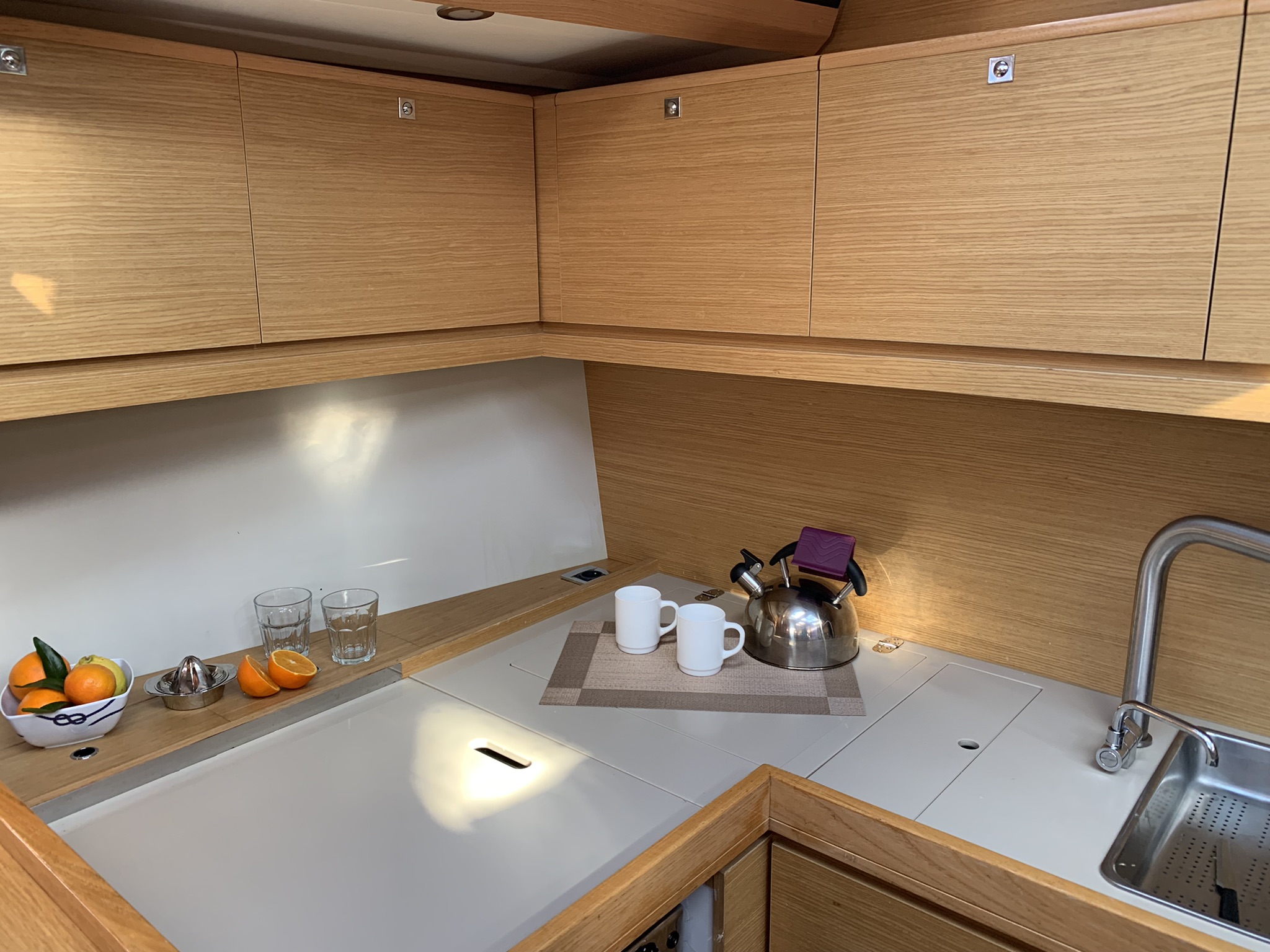 Dufour 520 GL — photo 23