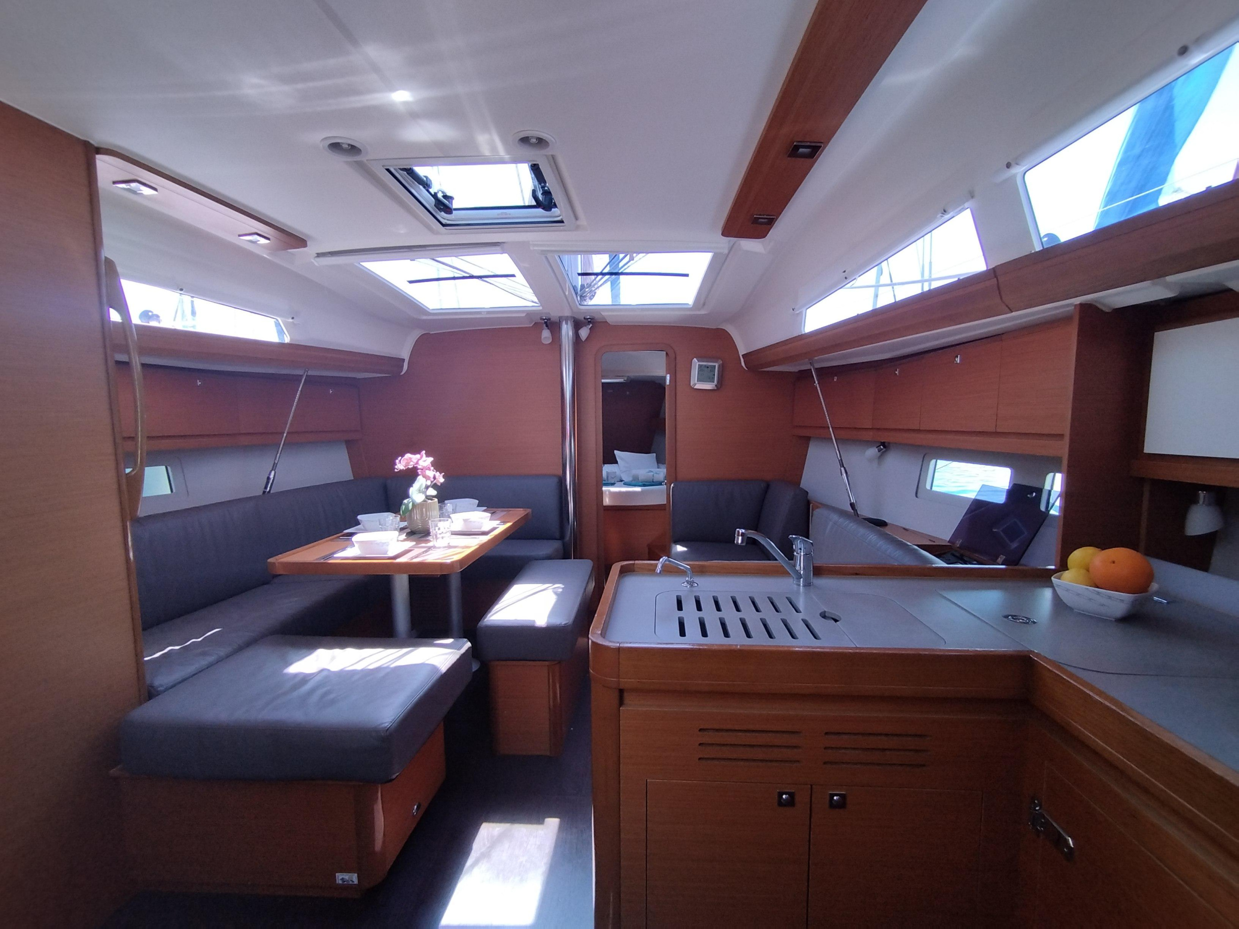 Dufour 412 — photo 13