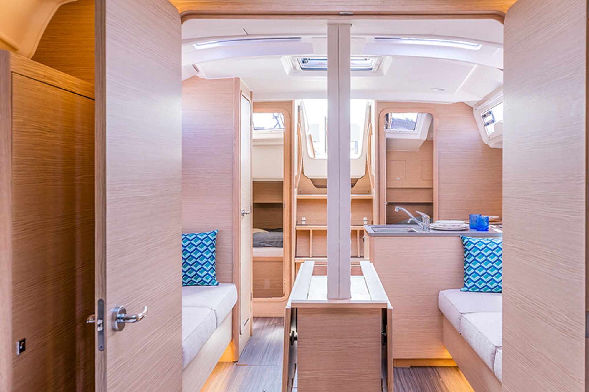 Dufour 37 - 3 cab. — photo 13