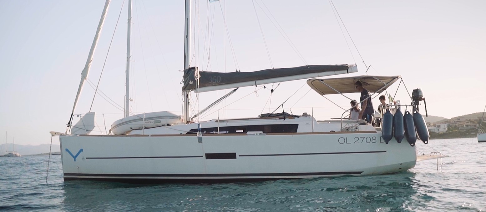 Dufour 360 GL - 3 cab. — photo 3