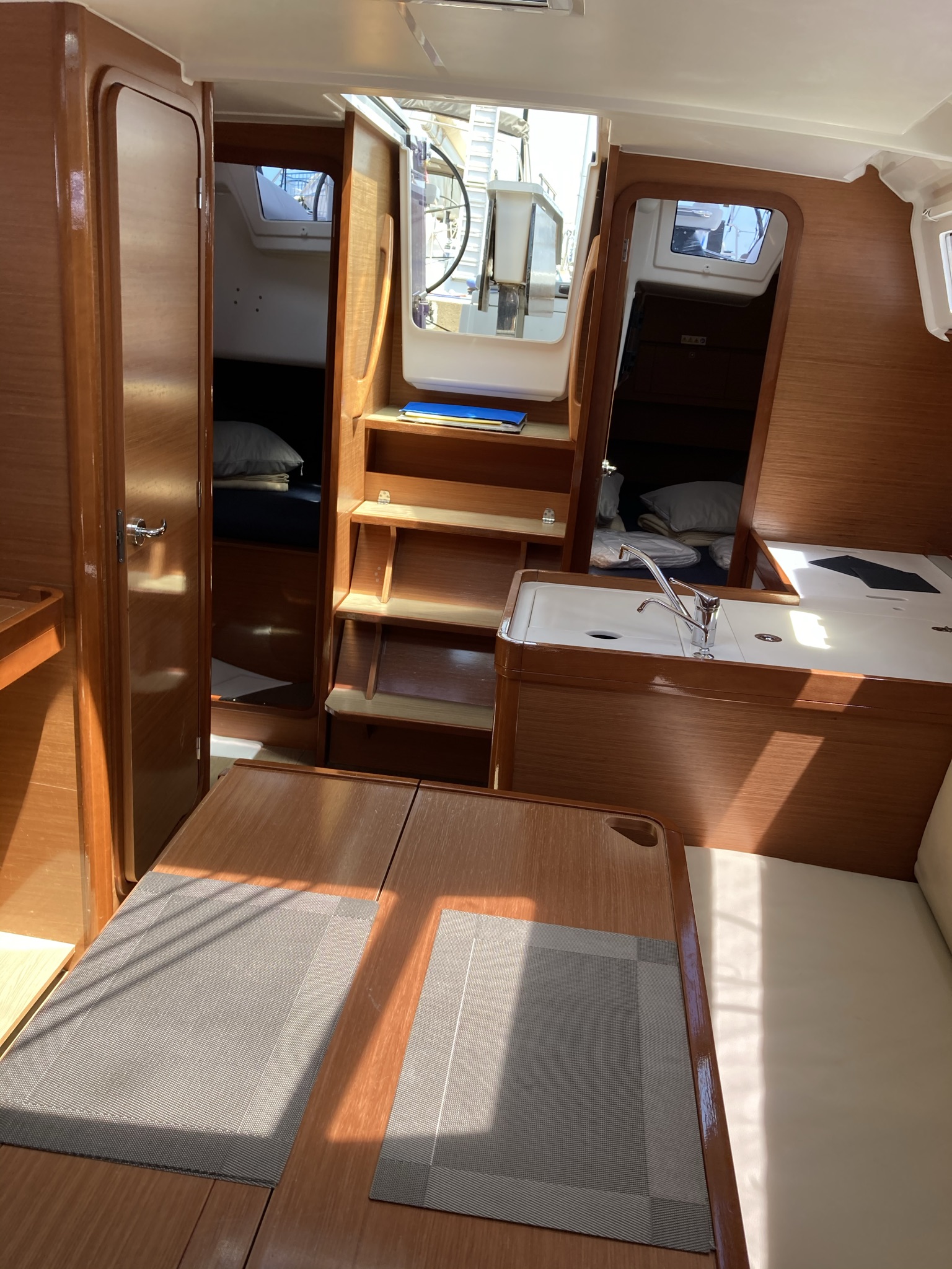 Dufour 360 GL - 3 cab. — photo 8