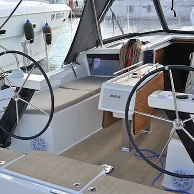 Dufour 360 GL - 3 cab. — photo 3