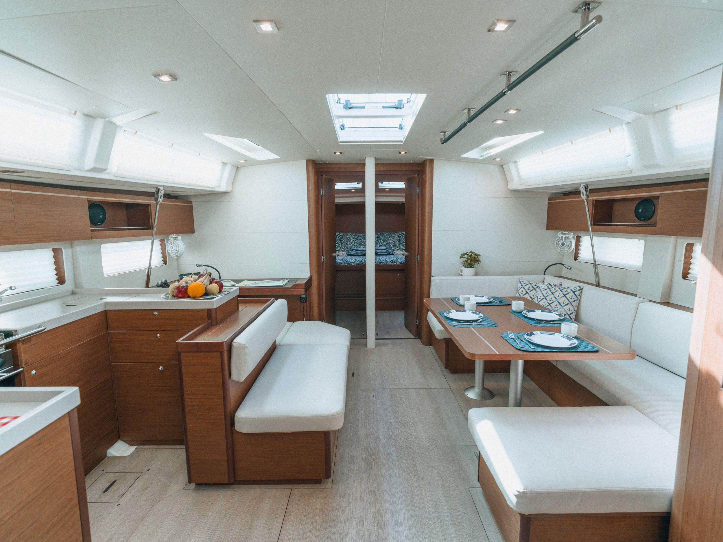 Oceanis 51.1 - 5 + 1 cab. — photo 6
