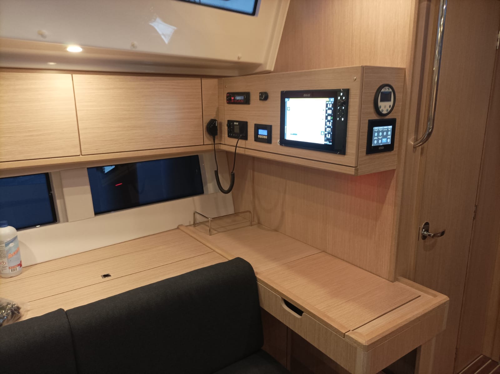 Bavaria C57 - 5 + 1 cab. — photo 7