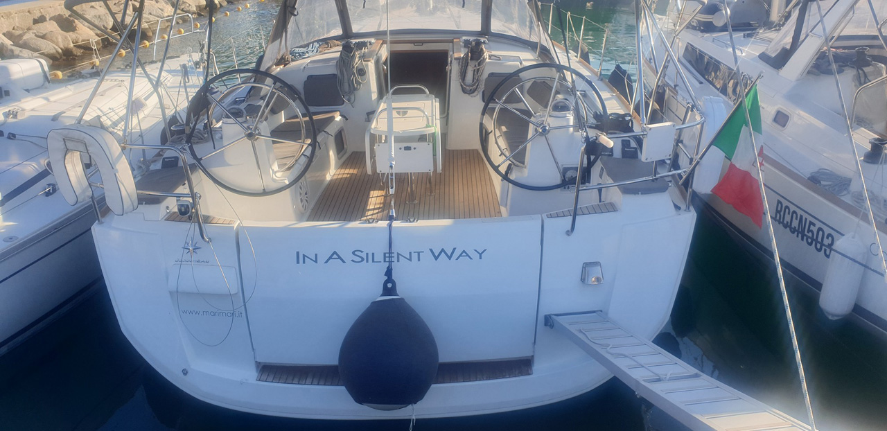 Sun Odyssey 519 - 4 + 1 cab. — photo 1