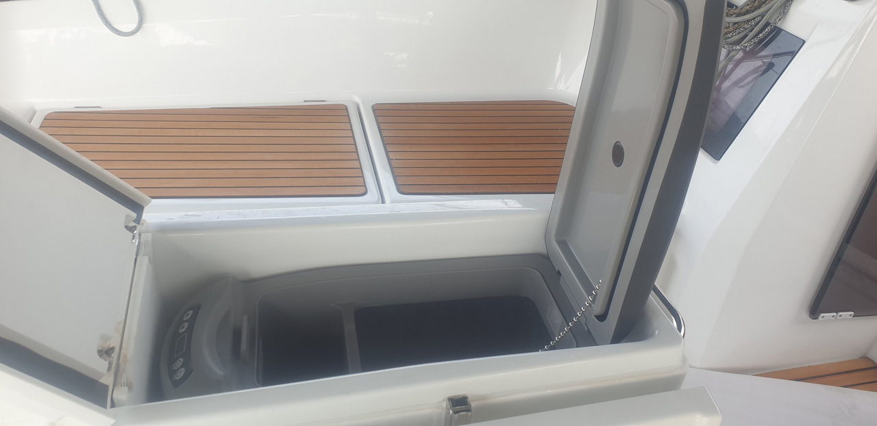Sun Odyssey 410 - 3 cab. — photo 8
