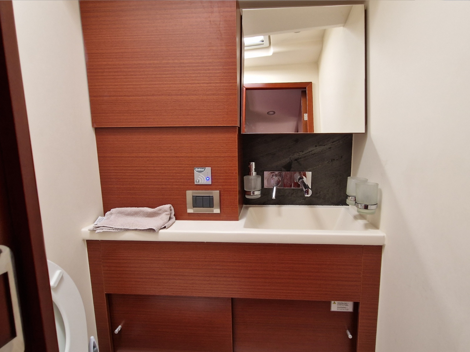 Hanse 508 - 5 + 1 cab. — photo 15