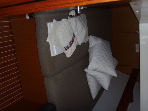 Bavaria Cruiser 45 - 4 cab. — photo 19