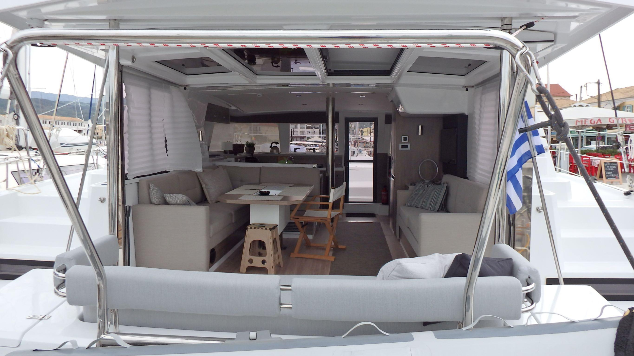 Bali 4.2 - 4 + 2 cab. — photo 16