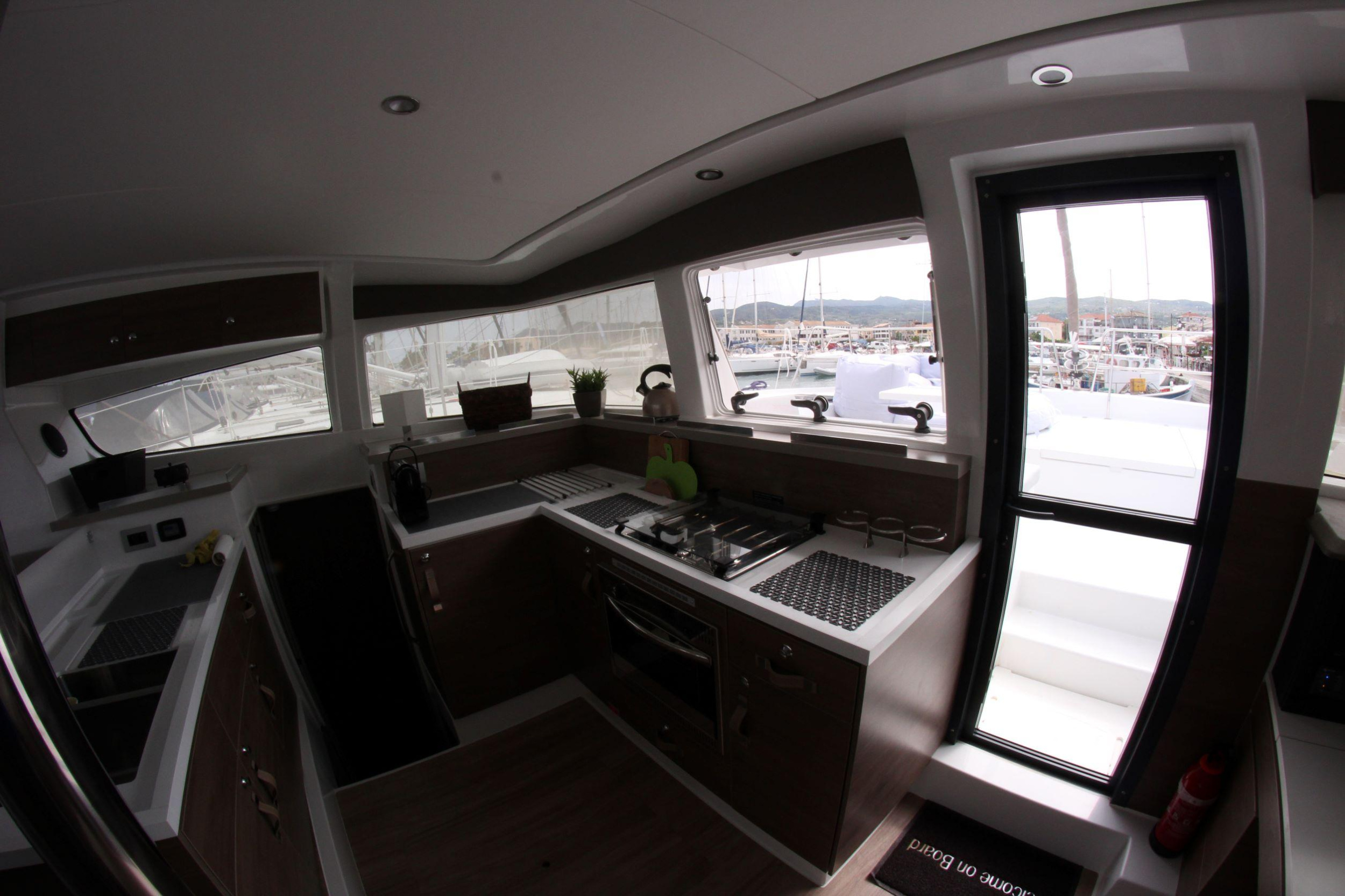 Bali 4.2 - 4 + 2 cab. — photo 18