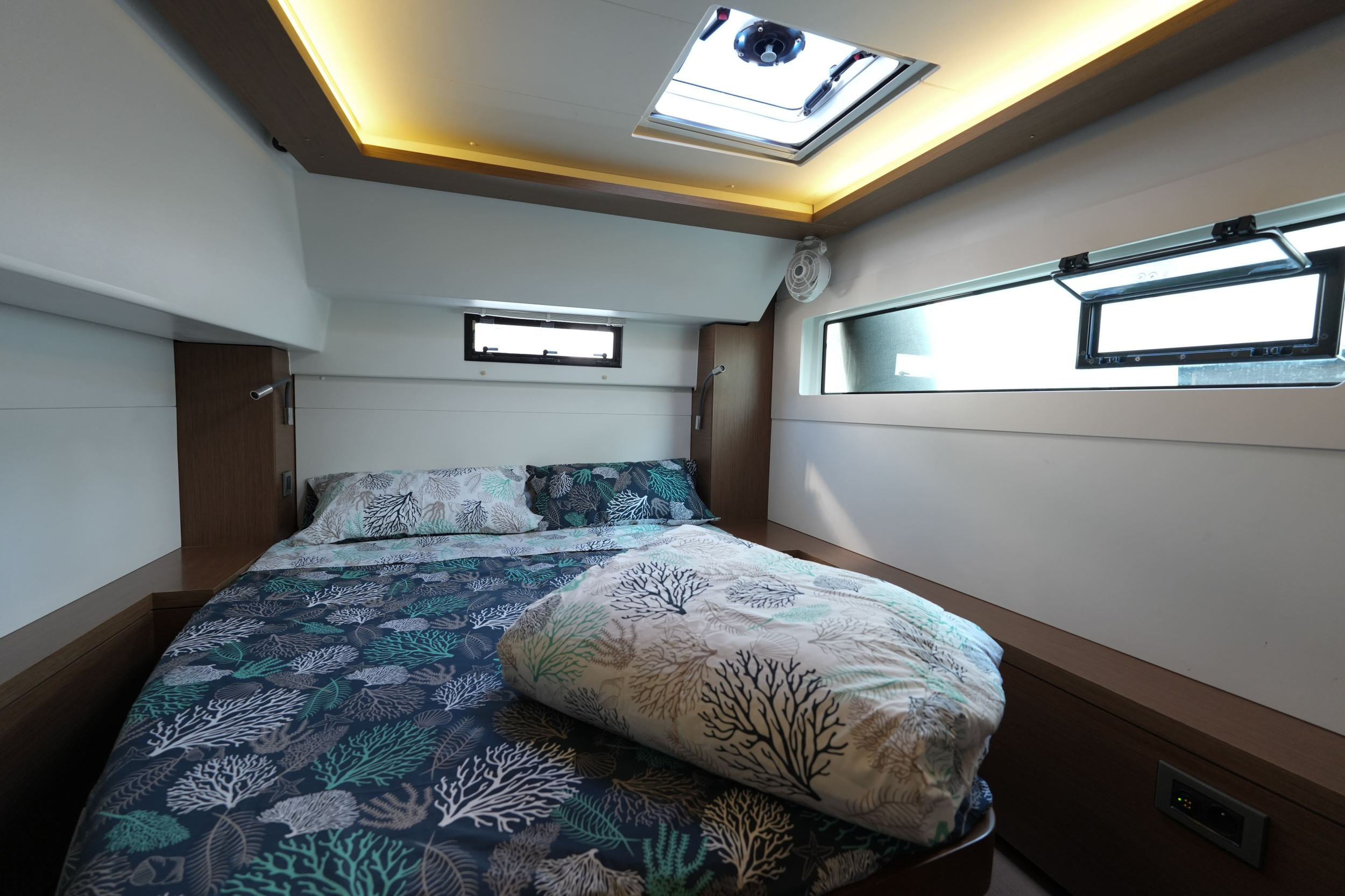 Lagoon 46 - 4 + 1 cab. — photo 9