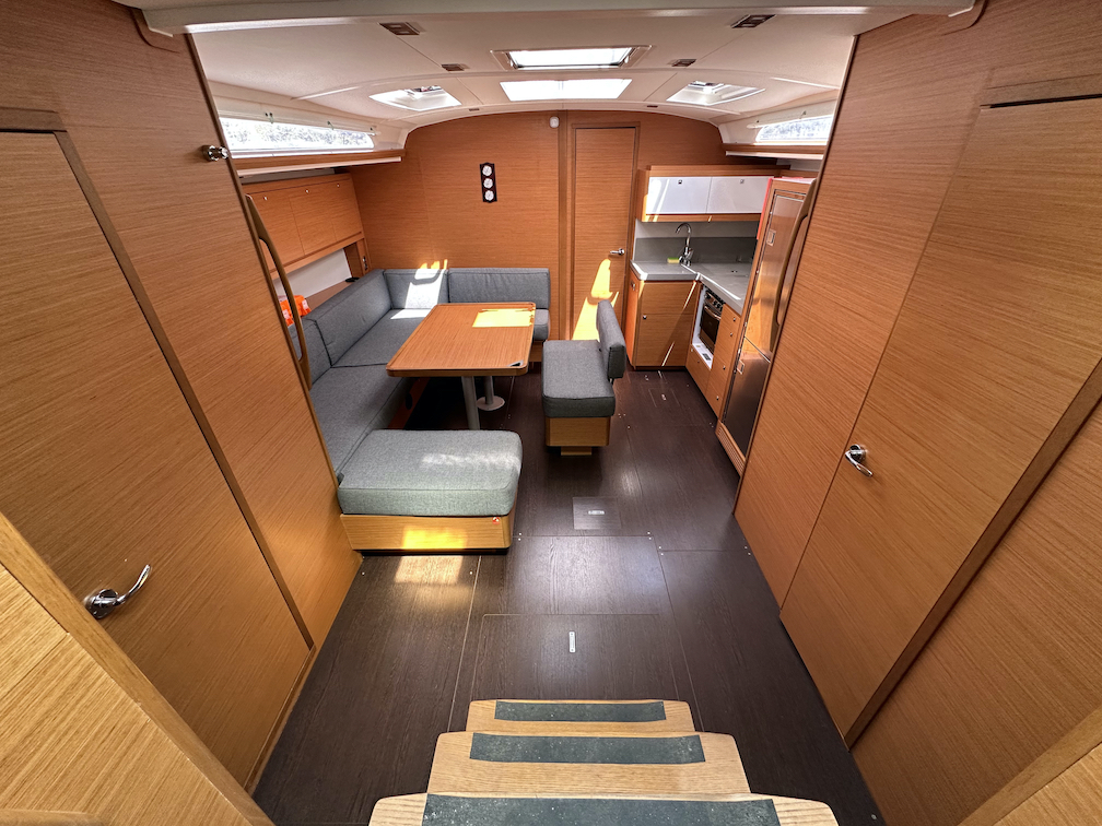 Dufour 470 - 4 + 1 cab. — photo 7
