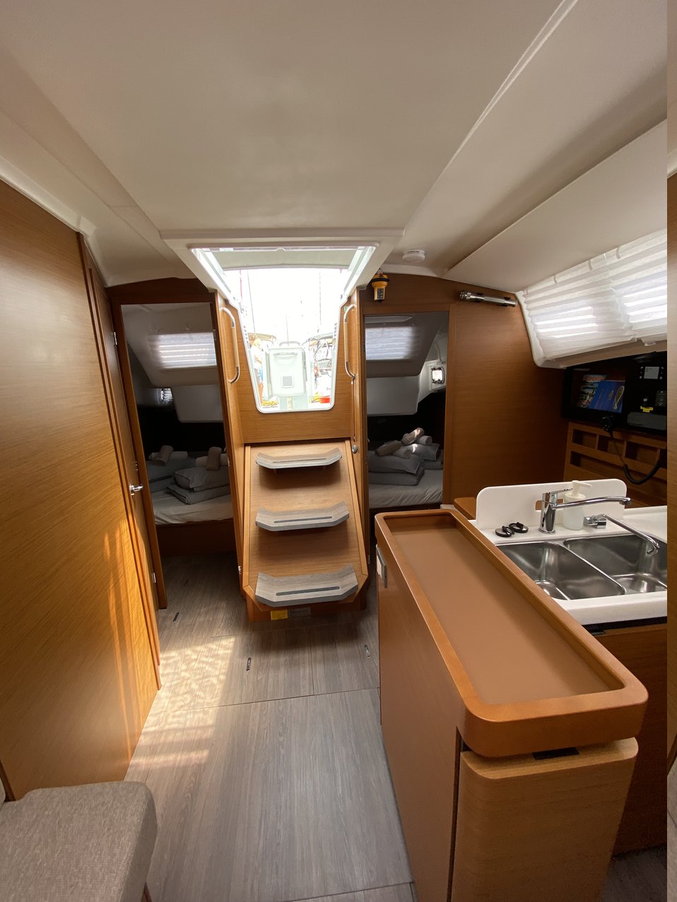 Sun Odyssey 410 - 3 cab. — photo 5