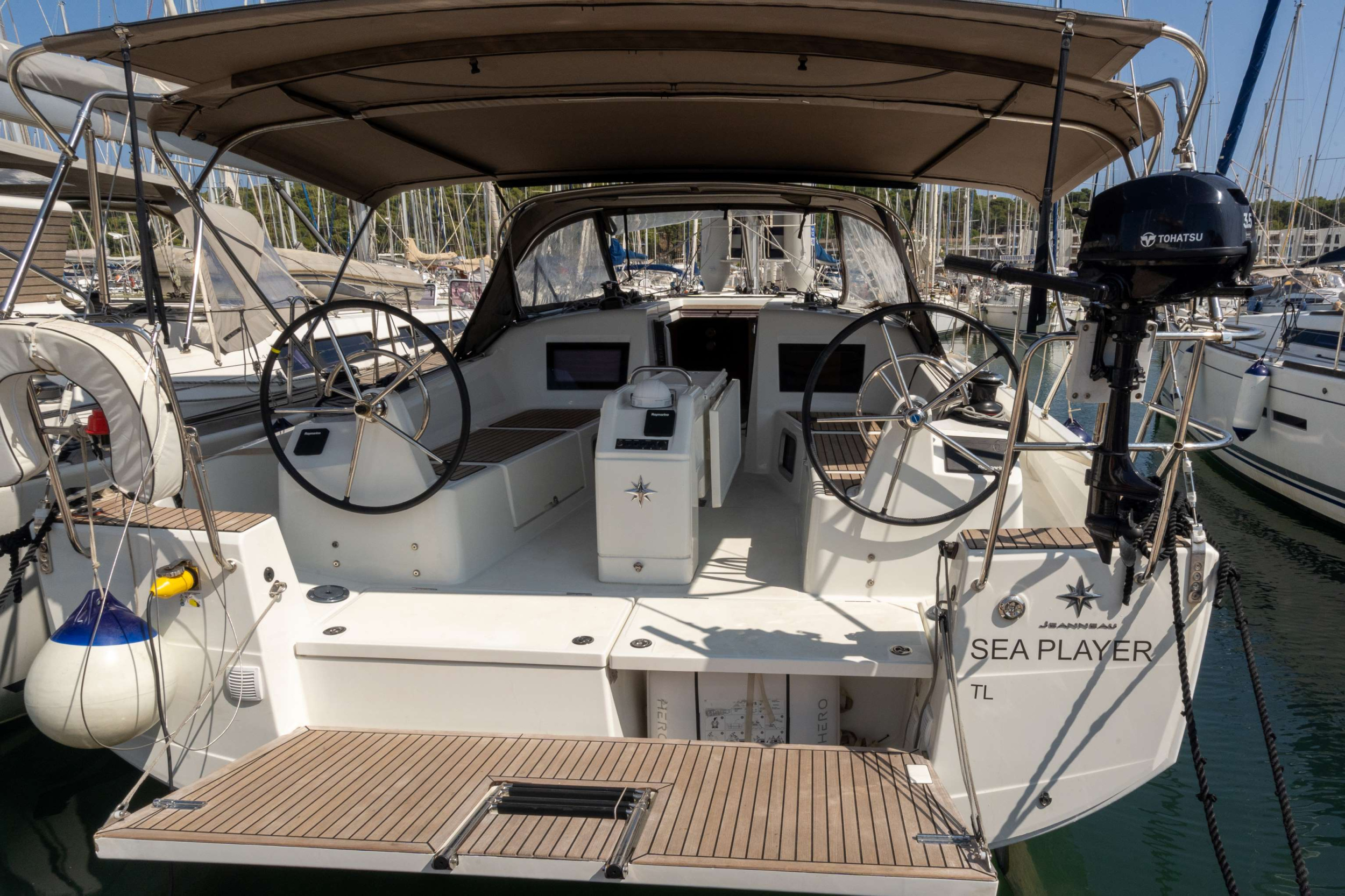 Sun Odyssey 410 - 3 cab. — photo 1