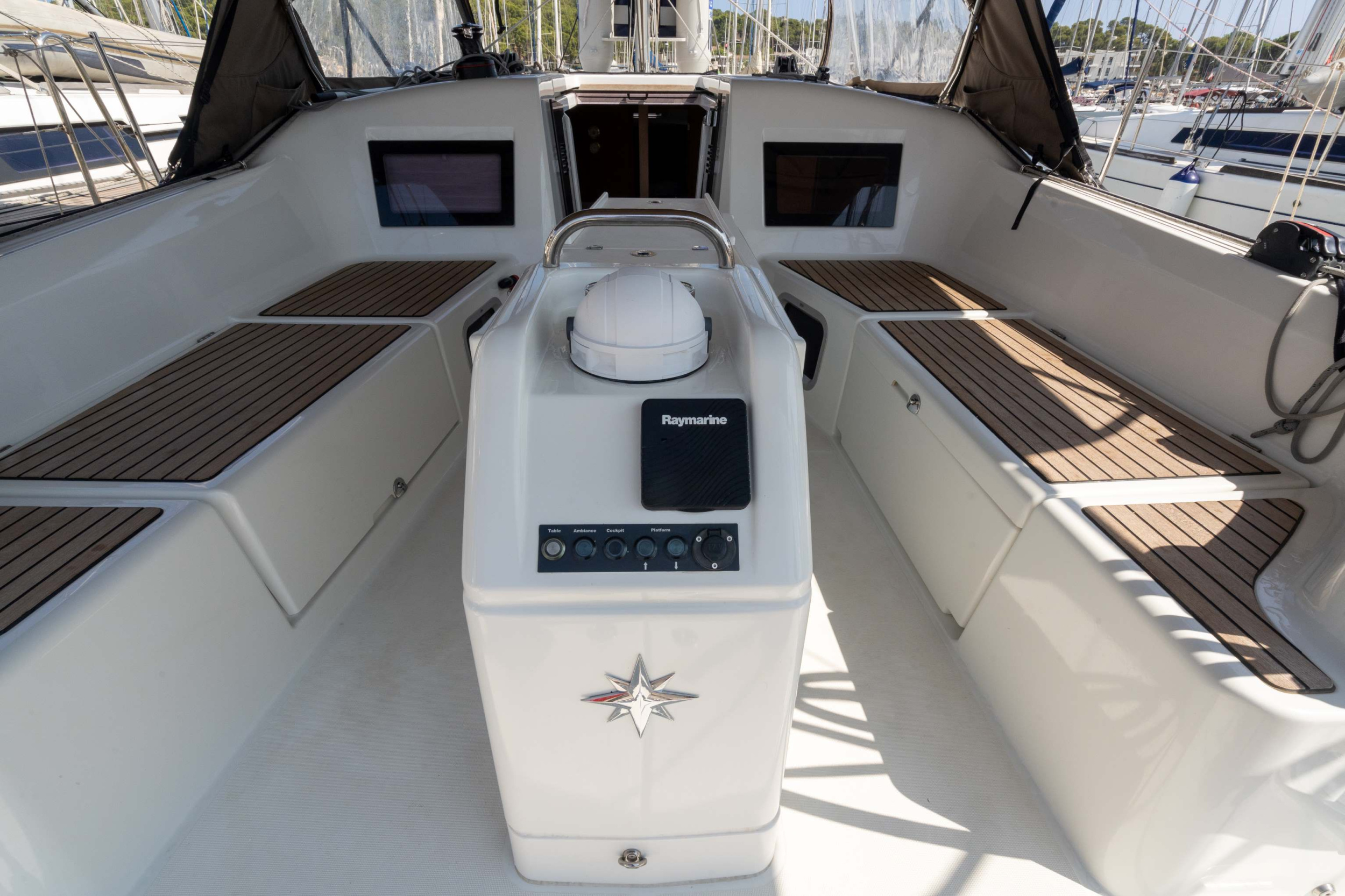 Sun Odyssey 410 - 3 cab. — photo 5