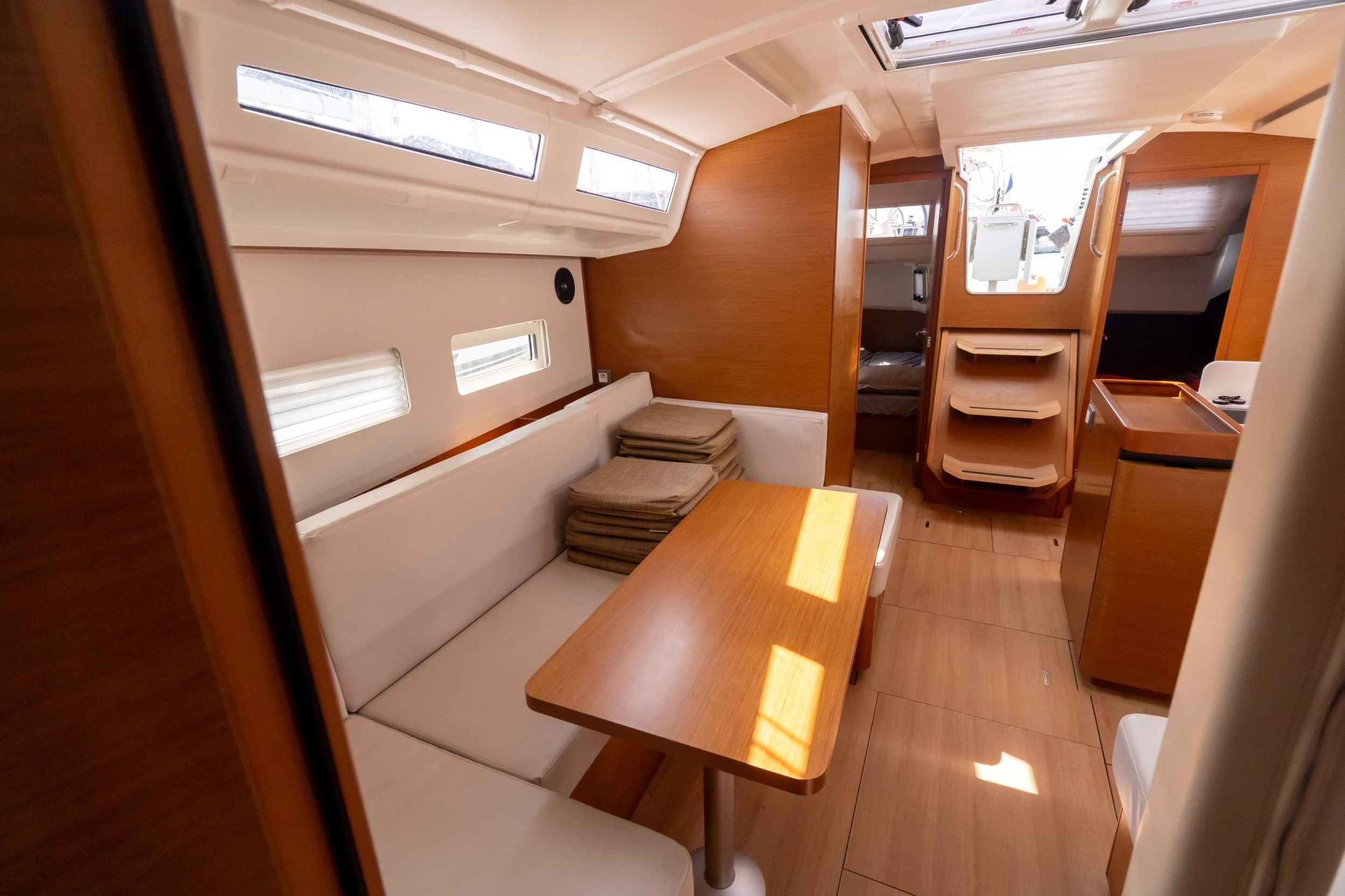 Sun Odyssey 410 - 3 cab. — photo 7