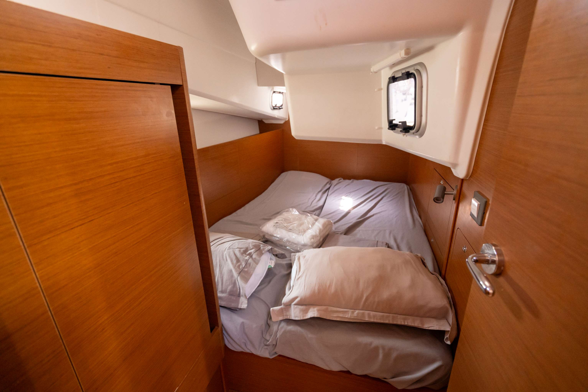 Sun Odyssey 410 - 3 cab. — photo 10