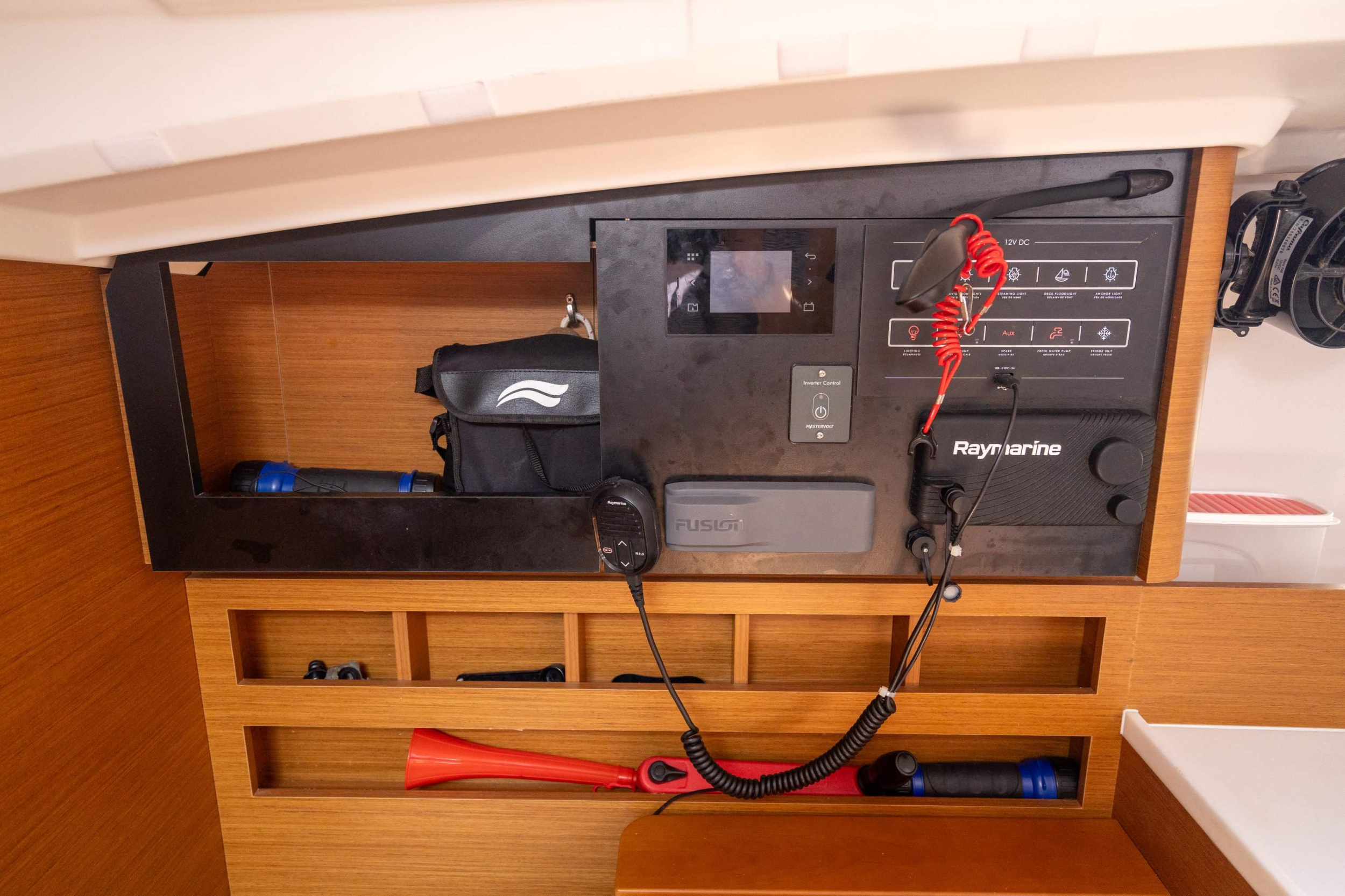 Sun Odyssey 410 - 3 cab. — photo 14