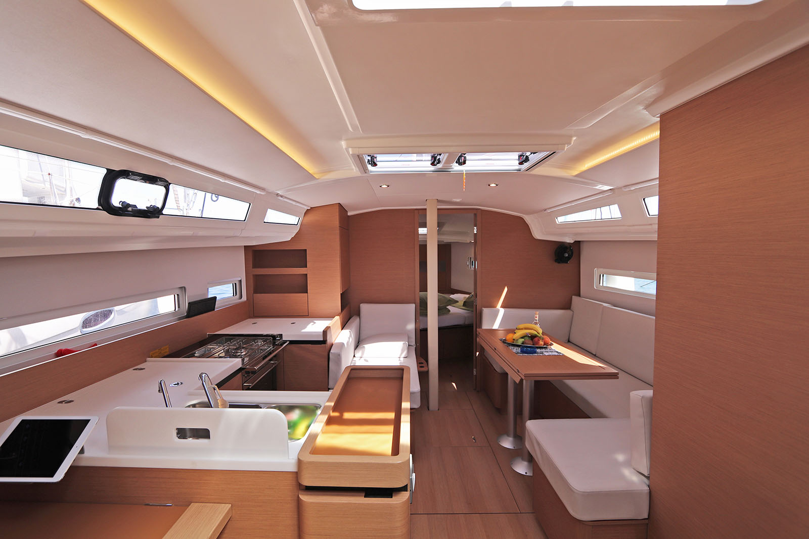 Sun Odyssey 410 - 3 cab. — photo 8