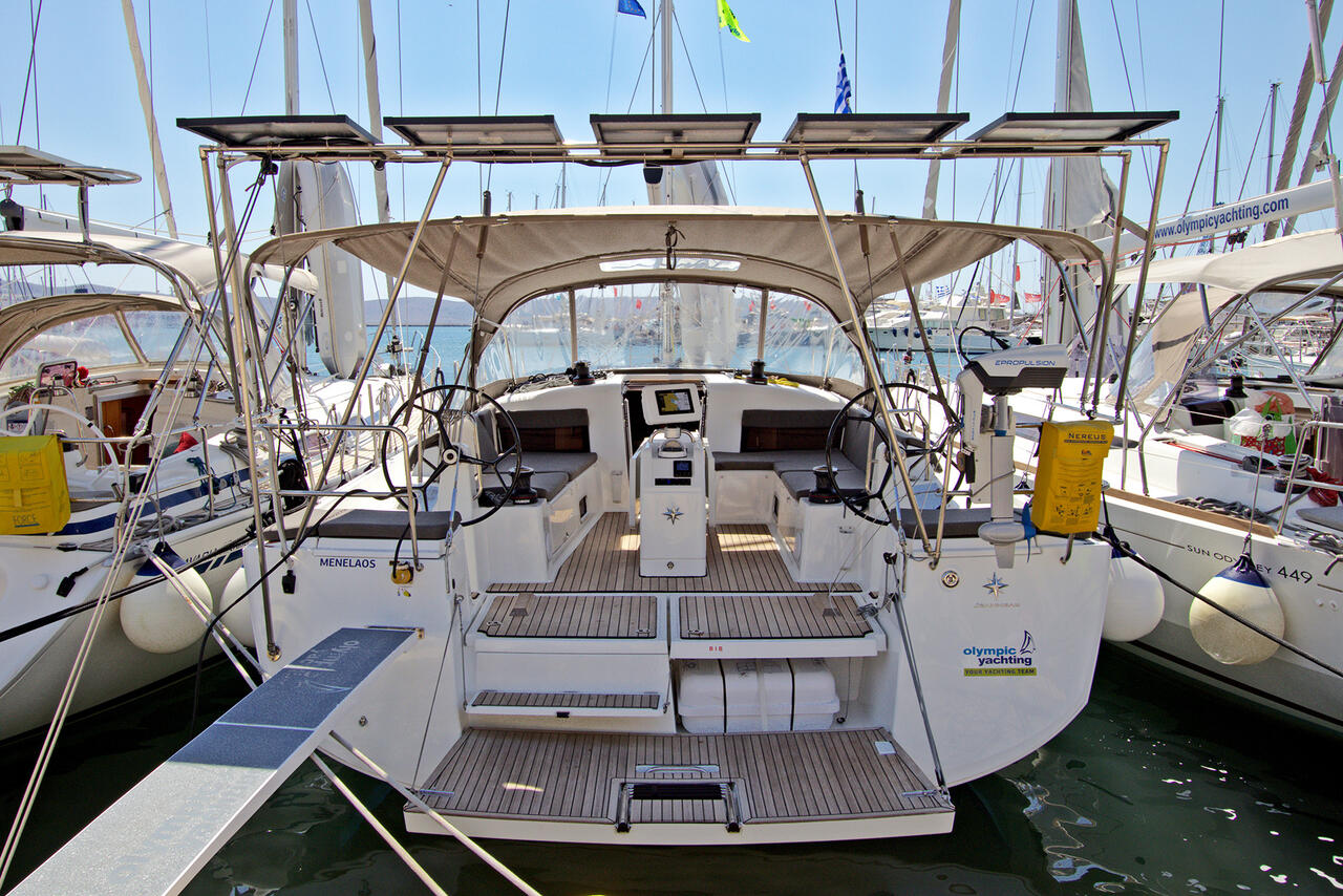 Sun Odyssey 490 - 5 cab. — photo 1