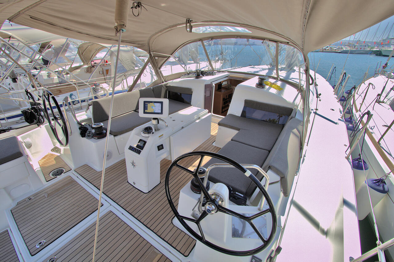Sun Odyssey 490 - 5 cab. — photo 7