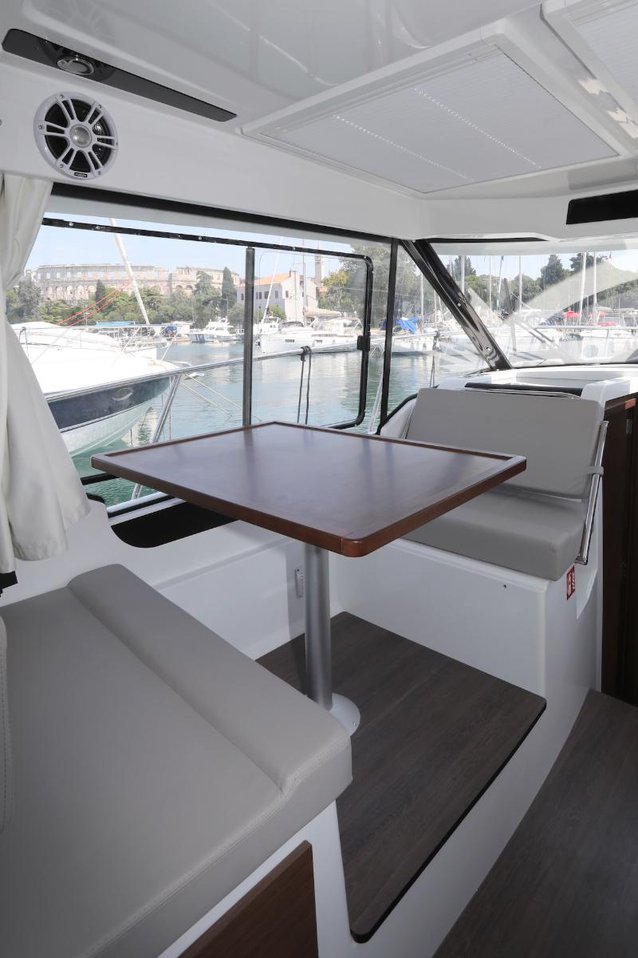 Merry Fisher 895 - 2 cab. — photo 12