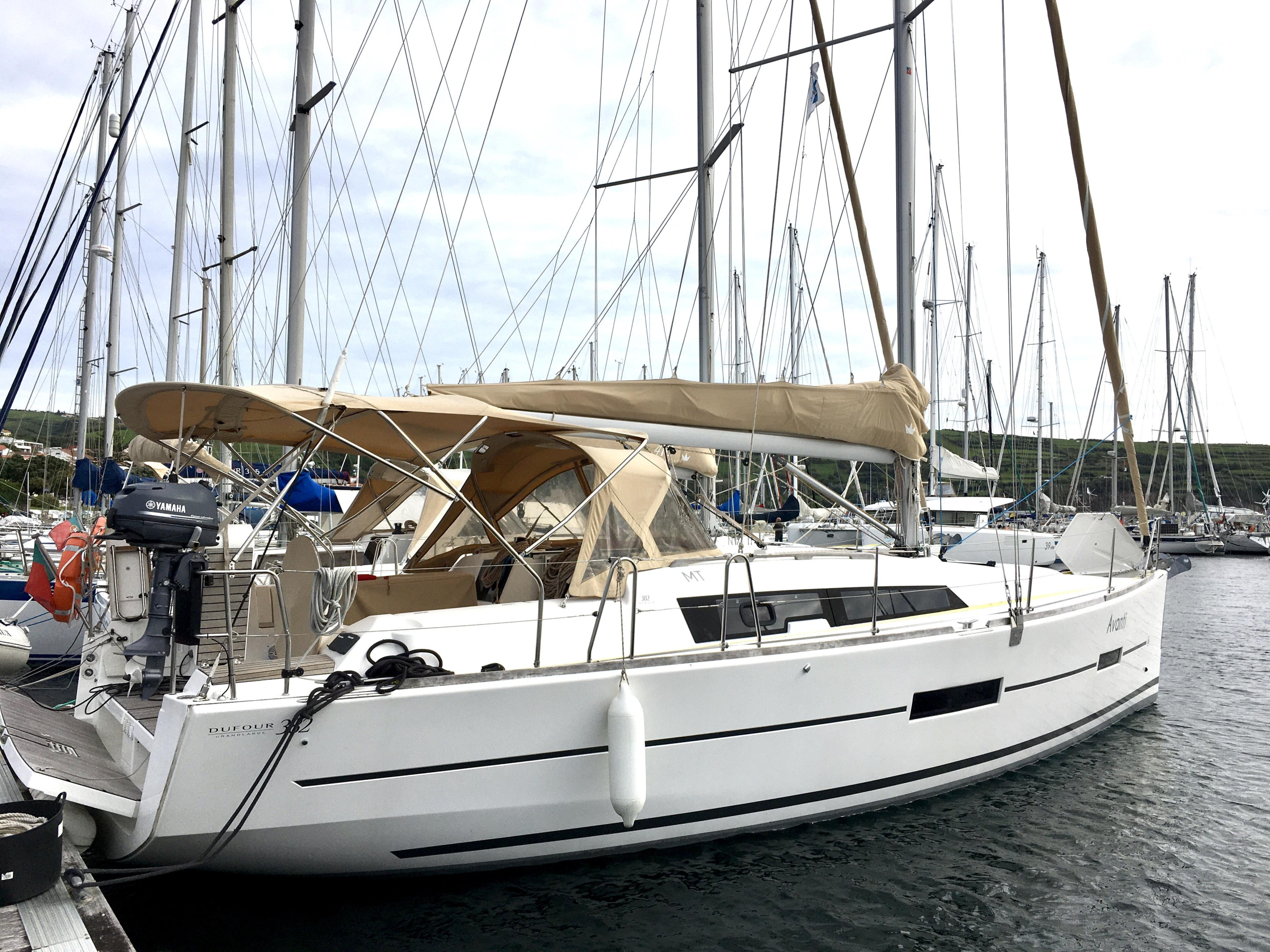 Dufour 382 GL — photo 15