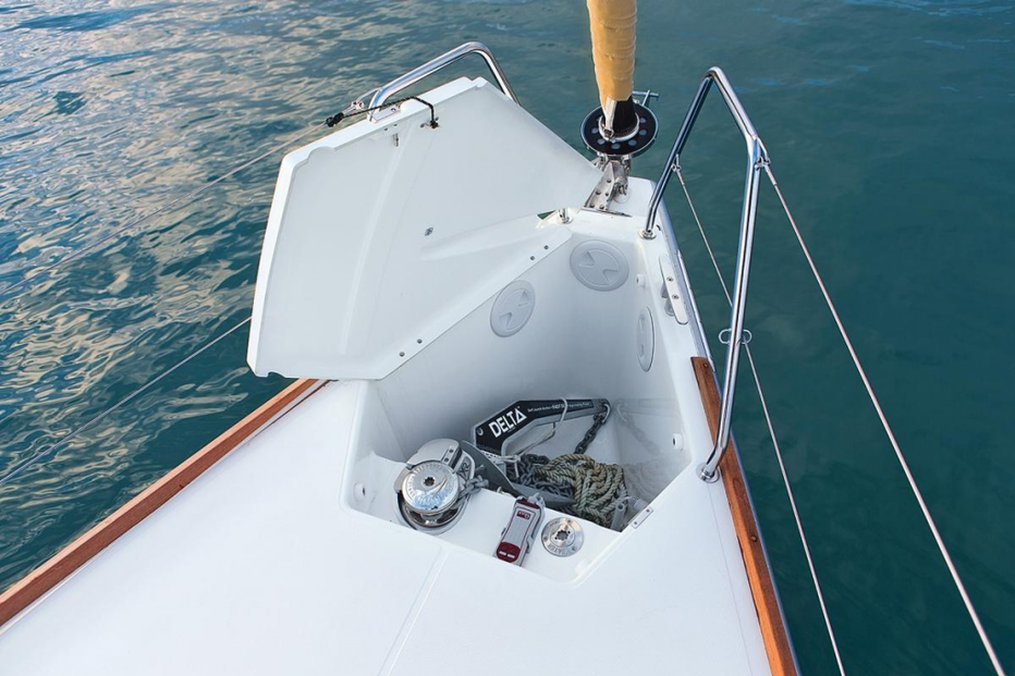 Dufour 382 GL — photo 17
