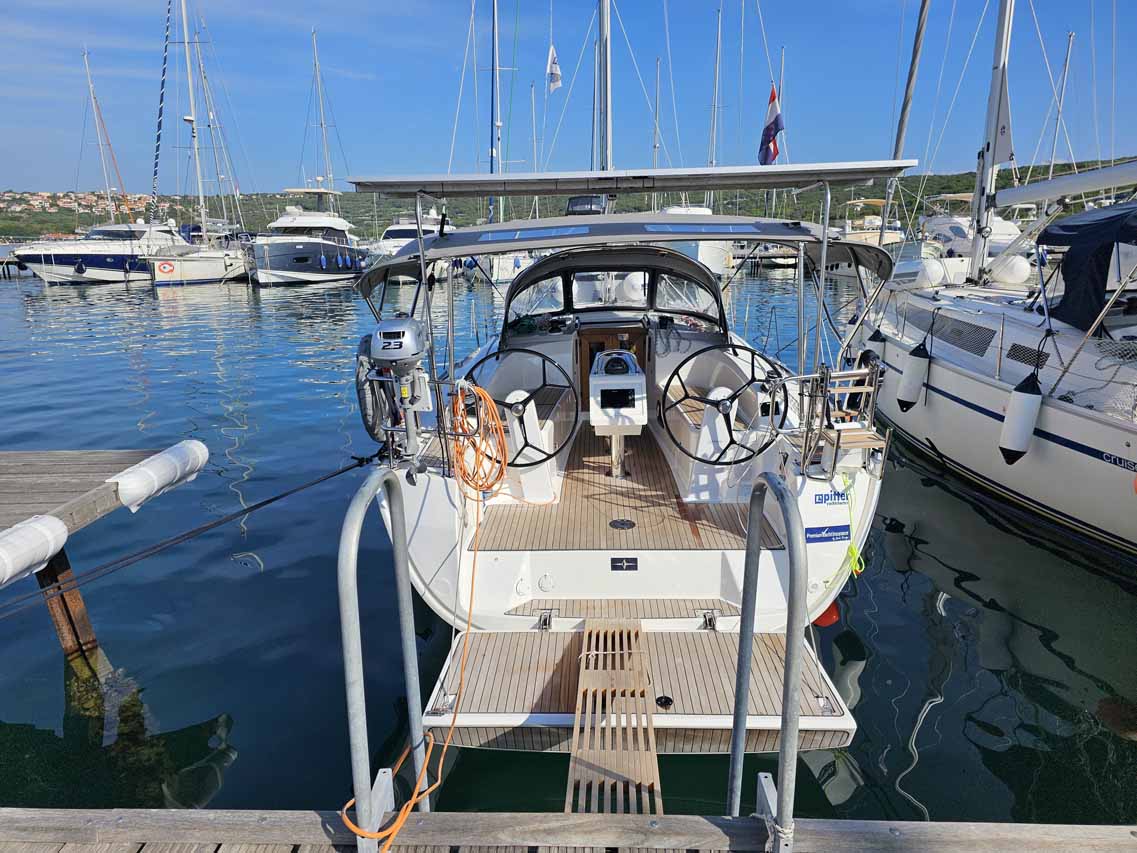 Bavaria Cruiser 34 - 2 cab. — photo 1